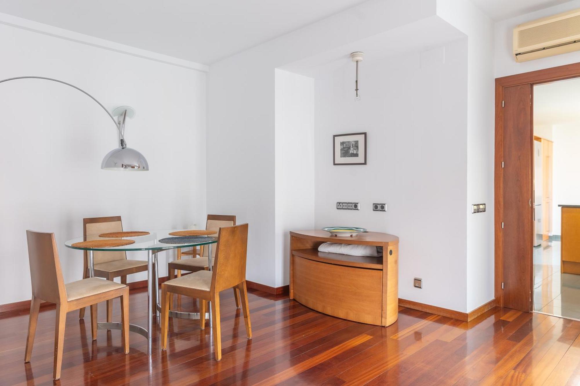 Mazi Apartments Colon Vic Exterior photo